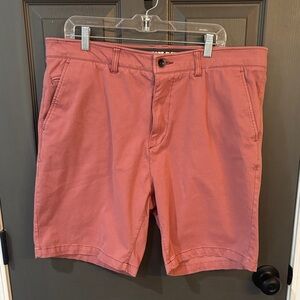 Casual Men's Salmon Shorts